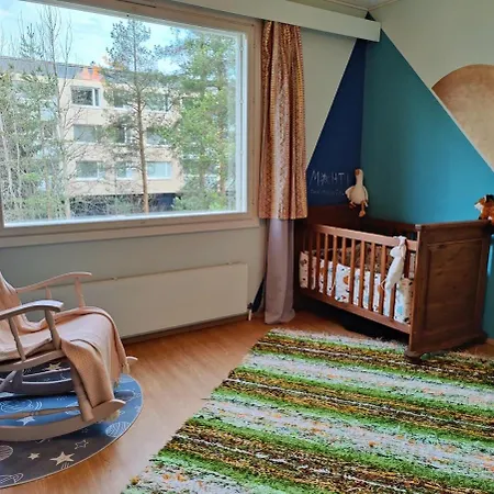 Spacious Penthouse With A View & Character *