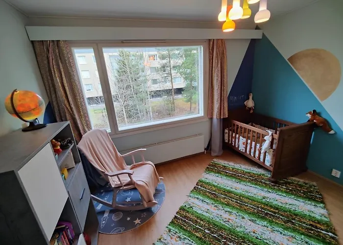 아파트 Spacious Penthouse With A View & Character 로바니에미